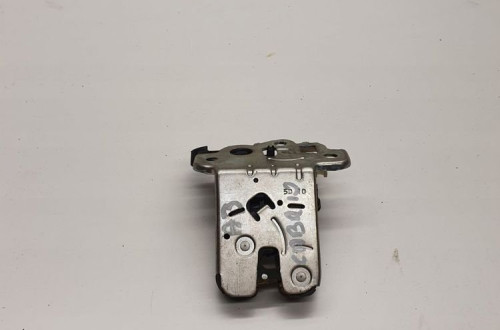 ZAMEK KLAPY TYŁ AUDI A3 A4 A6 C7 4H0827505