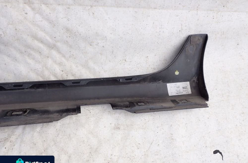 AUDI A6 C7 LIFT 14- LISTWA PROGOWA PRAWA PRÓG