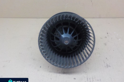 FORD FOCUS MK2 WENTYLATOR NAGRZWENICY  EU