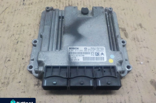PEUGEOT 4007 KOMPUTER STEROWNIK SILNIKA 0281013666