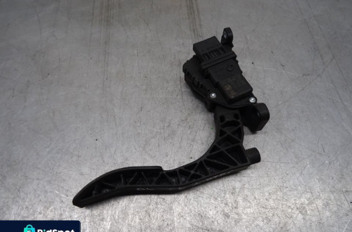 AUDI A6 C6 04-07 2.0TDI POTENCJOMETR GAZU 4F1721523B