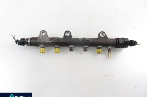 LISTWA WTRYSKOWA OPEL VIVARO A 2.0 CDTI  8200842432 h8200610770 0281002800