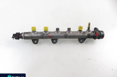 LISTWA WTRYSKOWA OPEL VIVARO A 2.0 CDTI  8200842432 h8200610770 0281002800