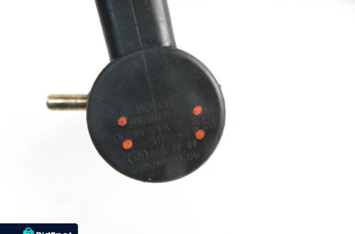 LISTWA WTRYSKOWA OPEL VIVARO A 2.0 CDTI  8200842432 h8200610770 0281002800