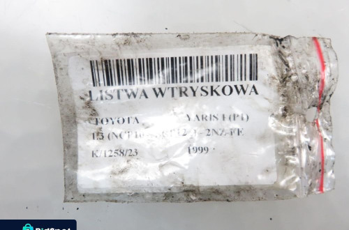 LISTWA WTRYSKOWA TOYOTA YARIS I (P1) 1.3 2325021020 2NZ-FE
