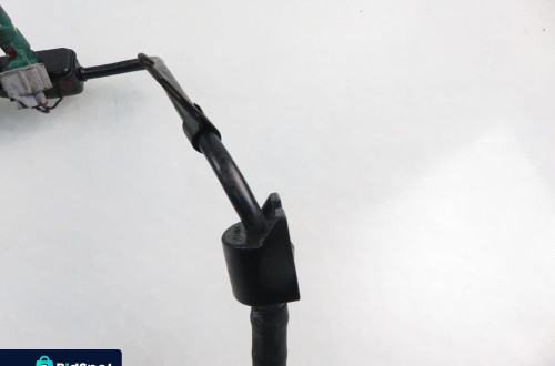 LISTWA WTRYSKOWA TOYOTA YARIS I (P1) 1.3 2325021020 2NZ-FE