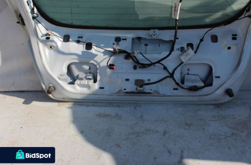 KLAPA TYŁ BAGAŻNIKA FORD FIESTA MK6 1.4TDCI H9