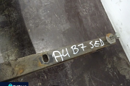 AUDI A4 B7 SEDAN 04-08 1.9TDI HAK HOLOWNICZY BELKA KULA ODCZEPIANY
