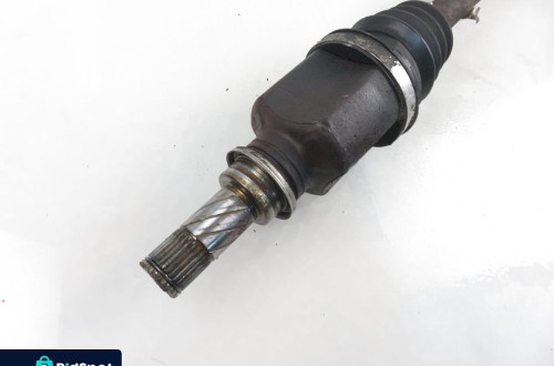 PÓŁOŚ LEWA PRZEDNIA RENAULT MODUS / GRAND MODUS 1.6 8200511220