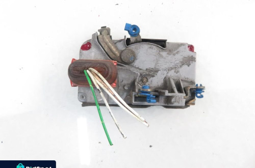 ZAMEK LEWY PRZEDNI CITROEN XANTIA