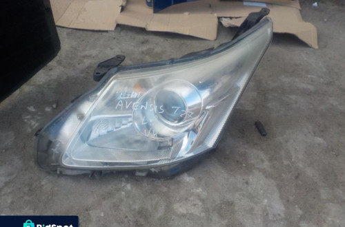 TOYOTA AVENSIS T27 W568 PRZÓD MASKA ZDERZAK BŁOTNIKI W568