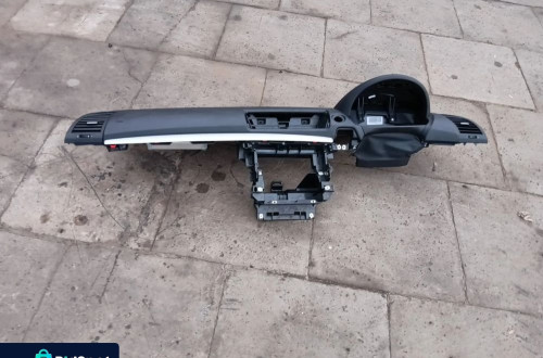 bmw 1 e82 deska kokpit konsola poduszka airbag anglik