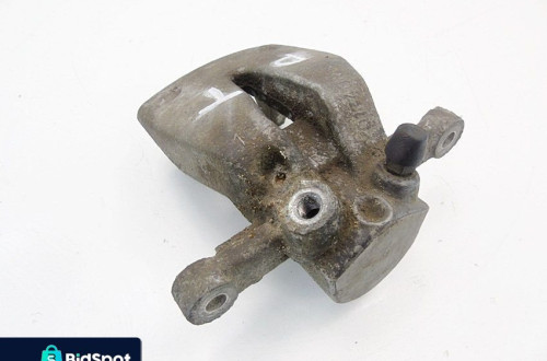 Zacisk Hamulca Prawy Tył Toyota Avensis T25 03- 2.0 Vvti Y01340