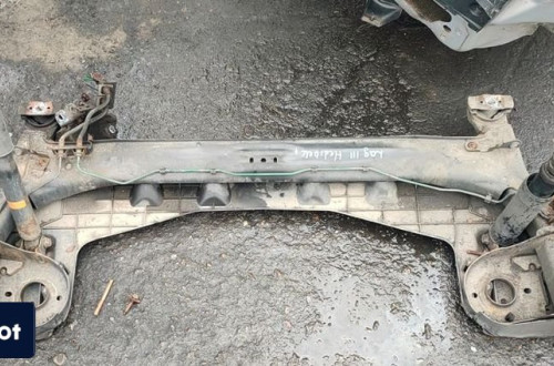 RENAULT LAGUNA III HB BELKA OŚ ZAWIESZENIA TYŁ