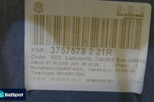 PODNOŚNIK SZYB PRAWY PRZÓD VOLKSWAGEN POLO IV 1.2 LIFT