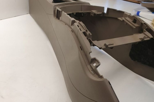 TUNEL ŚRODKOWY AUDI A4 B8 8K0864981D