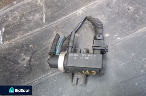 BMW CZUJNIK ELEKTROZAWOR PODCISNIENIA EGR 2246175