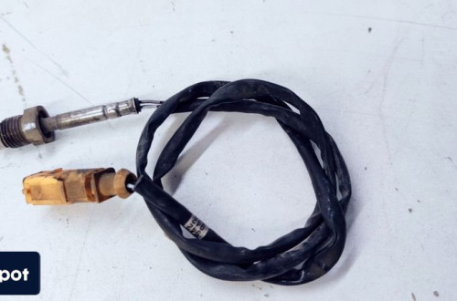 CZUJNIK TEMPERATURY SPALIN AUDI VW 03L906088C