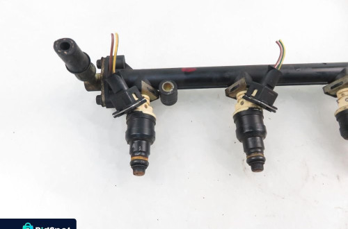LISTWA WTRYSKOWA ROVER 400 0280150749 14 K4F