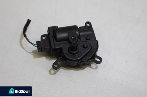 SILNICZEK NAGRZEWNICY FORD FIESTA MK6 1.4TDCI