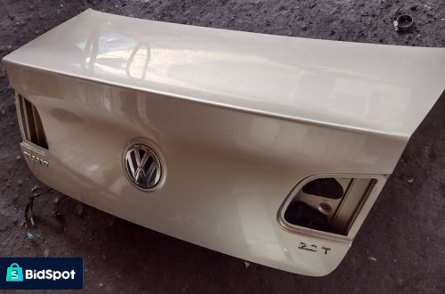 VW PASSAT B6 06r KLAPA BAGAŻNIKA TYŁ