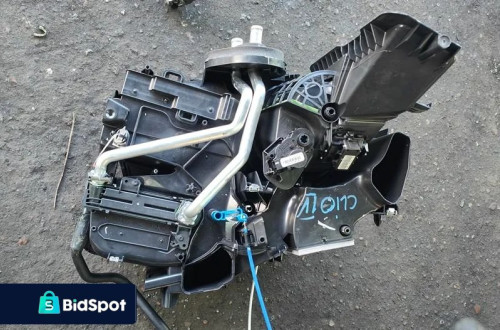 RENAULT CLIO IV 12r- NAGRZEWNICA 272705952R
