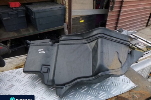 MERCEDES W221 WLOT POWIETRZA A2218300044