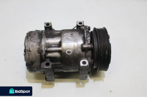 SPRĘŻARKA KLIMATYZACJI VOLVO V40 1.9