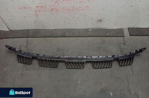 Ślizg zderzaka tył SKODA KAROQ 2017- 57A807863