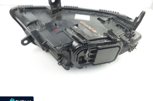 LAMPA LEWA PRZEDNIA AUDI A6 C6