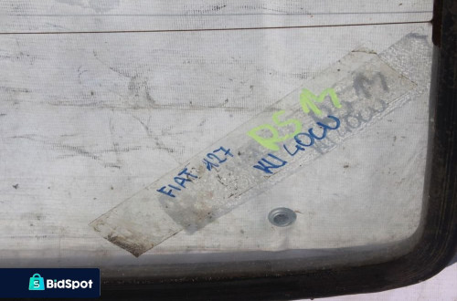 SZYBA TYLNA TYŁ FIAT 127