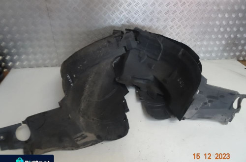NADKOLE PRAWE PRZÓD MERCEDES A W169