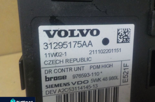VOLVO C30 SILNICZEK SZYBY LEWY PRZÓD 31295175AA