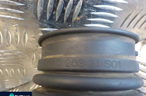 NISSAN X-TRAIL T31 2.0DCI  RURA PRZEWÓD POWIETRZA 1026324S01