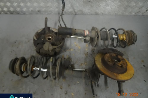 ZWROTNICA PIASTA PRAWA PRZÓD FIAT PANDA II 1.2