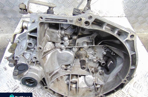 Nadkole prawy tył OPEL ASTRA J IV 2009-2016 HB 13271415