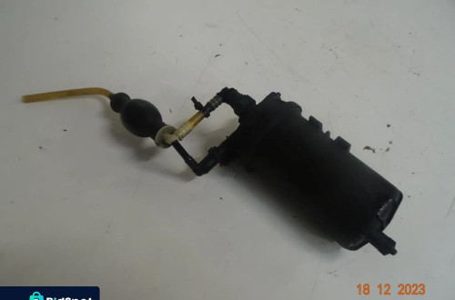 OBUDOWA FILTRA PALIWA 8200098730 RENAULT MASTER II 2.5 DCI