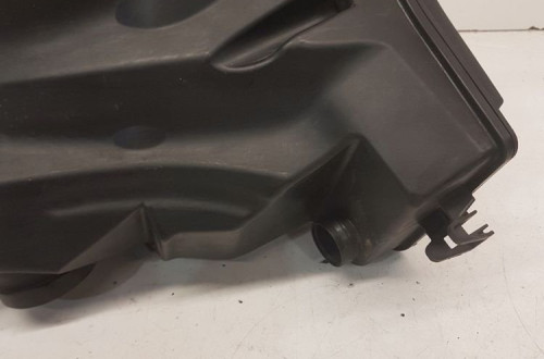 OBUDOWA FILTRA POWIETRZA AUDI A4 A5 Q5 8K0133837AD
