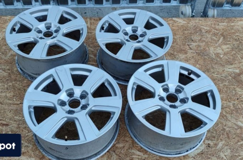 FELGA FELGI AUDI A4 A5 Q5 8J R17 ET39 8R0601025