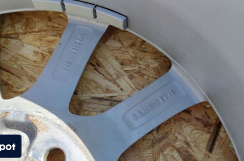 FELGA FELGI AUDI A3 A4 A6 6.5 R16 ET46 8V0601025BM