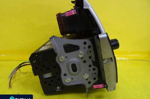 RADIO CD TOYOTA YARIS II 861200D200 NR192