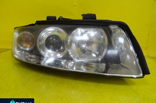REFLEKTOR LAMPA PRAWA TYC AUDI A4 B6 NR281