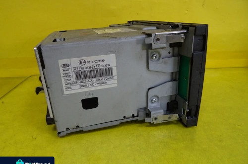 RADIO + KOD FORD FIESTA MK VI 6S61-18C815-AJ NR204