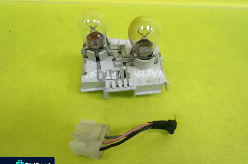 WKŁAD LAMPY PRAWY TYŁ LANCIA KAPPA 29302201 NR278