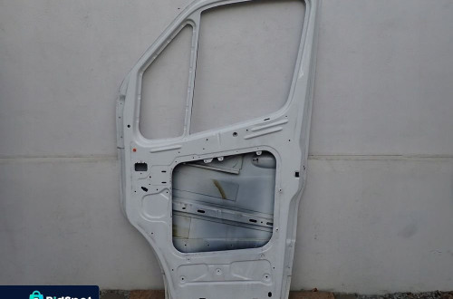 DRZWI PRAWE PRZEDNIE PRZÓD MERCEDES SPRINTER 3 907
