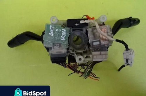 MANETKA TAŚMA PRZEŁĄCZNIK ZESPOLONY MAZDA 6 NR209