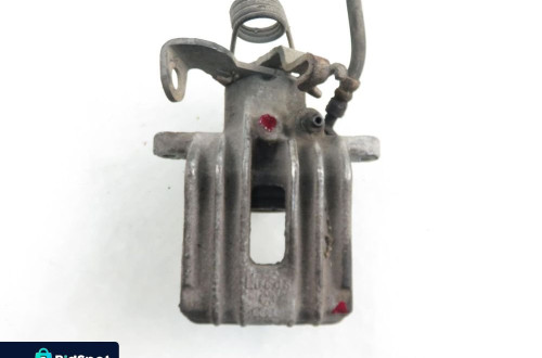 ZACISK PRAWY TYŁ AUDI A4 B6 2.0