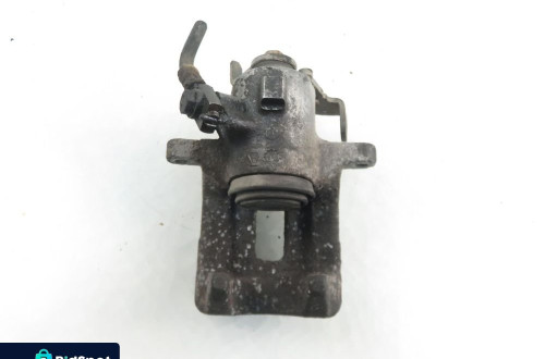 ZACISK PRAWY TYŁ AUDI A4 B6 2.0