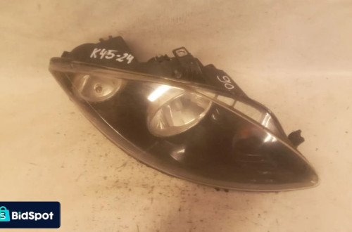 * LAMPA PRZEDNIA PRAWA PRZÓD PRAWO SEAT LEON II