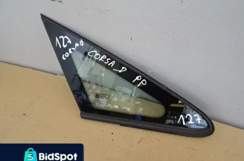 SZYBA KAROSERYJNA PRAWY PRZÓD OPEL CORSA D NR127